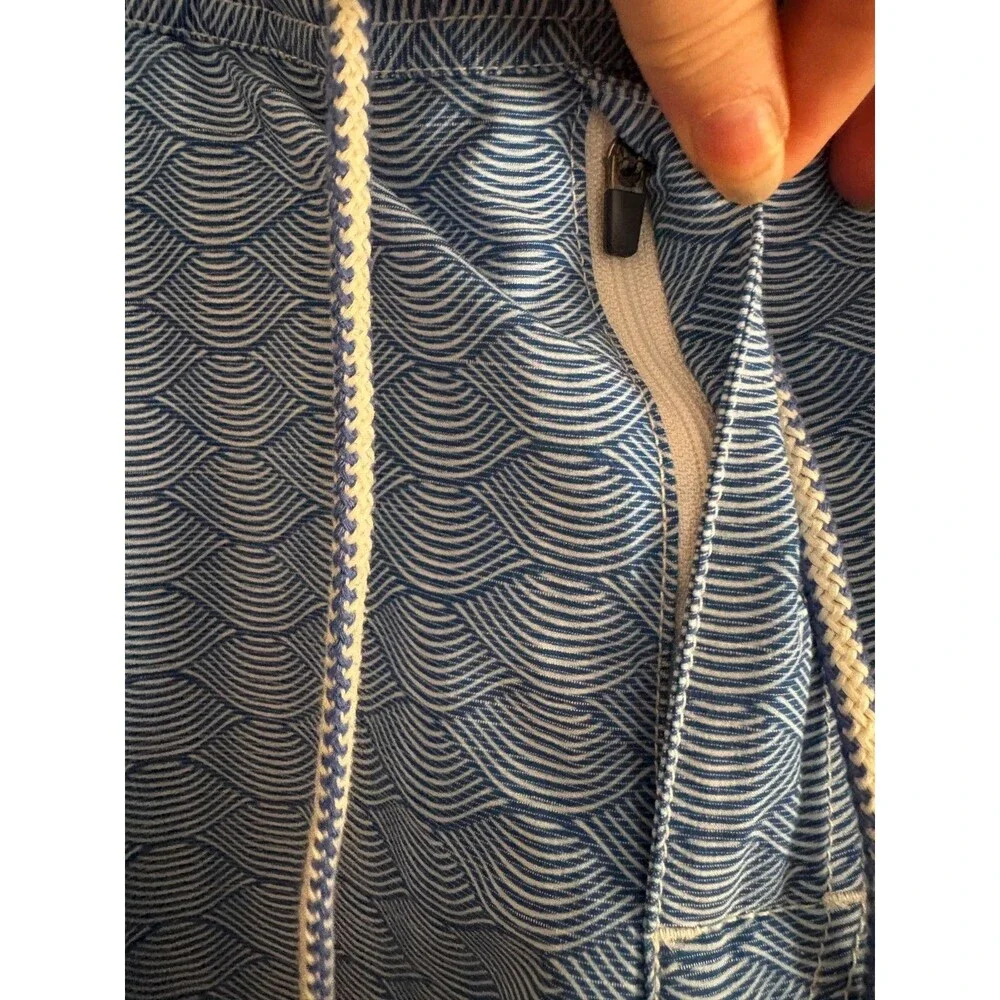 JOHNNIE-O men’s Jumbie Board Shorts medium aquatic motif swim trunks msrp $89